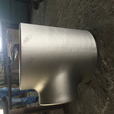 1/2 - 42 pouces api 5L réduisant la pièce en t de la norme ANSI B16 9 du montage de croix DN2000 Sch40 sans couture
