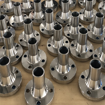 Norme ANSI 6 pouces acier au carbone 150LBS DN10 - DN800 de bride de cou de soudure de 8 pouces
