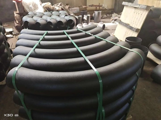 Soufflage de sable forgé du coude DN150 SCH 30 soudés bout à bout d'acier au carbone d'ASTM A53