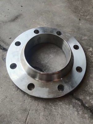 Les brides de tuyau de cou de soudure de PN100 DN50, le miroir 304 ont forgé la bride d'acier inoxydable